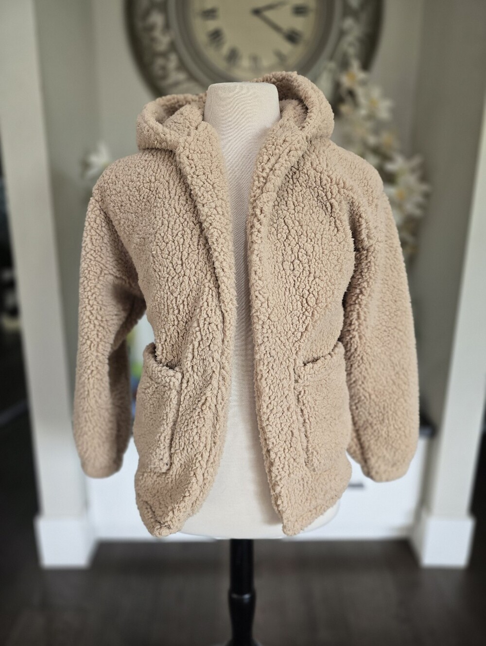 Aéropostale Women’s Sherpa Fleece Hooded Cardigan Beige Cozy Jacket M
